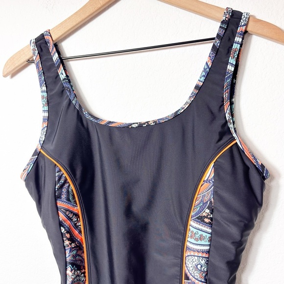 OCEAN BLUES ONE PIECE WOMEN SWIMSUIT BLACK LEAF PRINT SIZE XL BRAND NEW WITH TAG - Picture 2 of 5